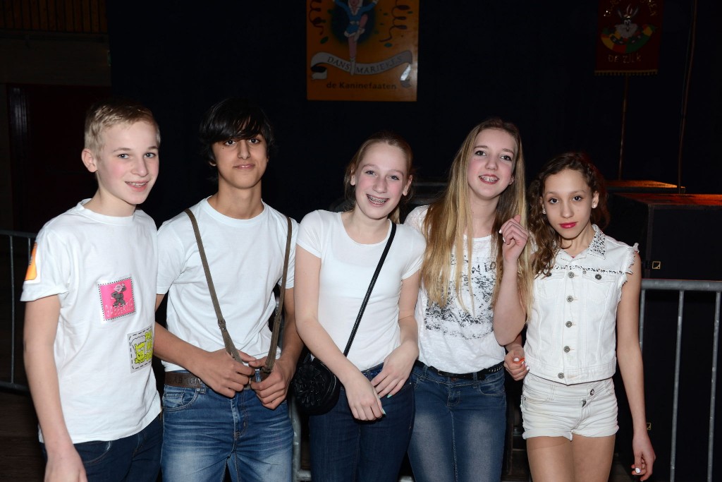 ../Images/Jeugddisco White Edition 110.jpg